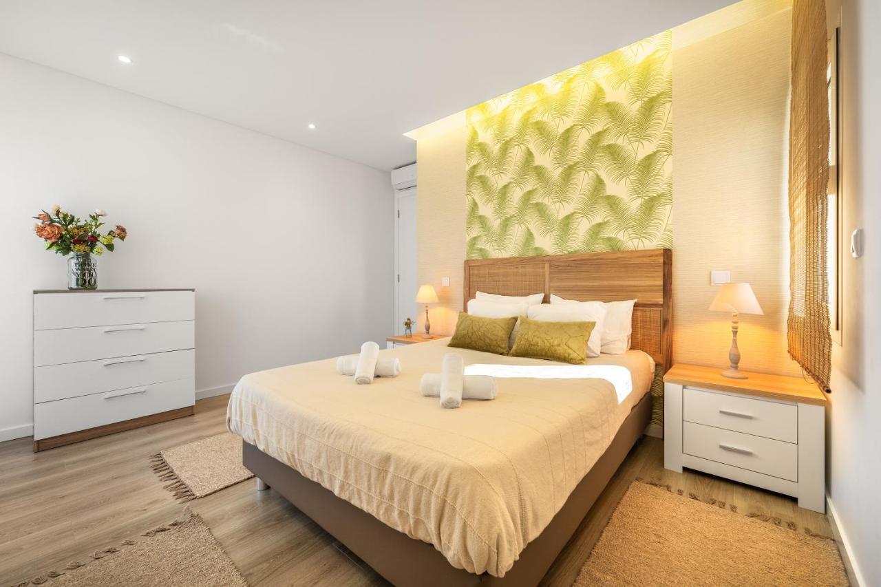 Ocean Lookout Apartment Nazare Bagian luar foto
