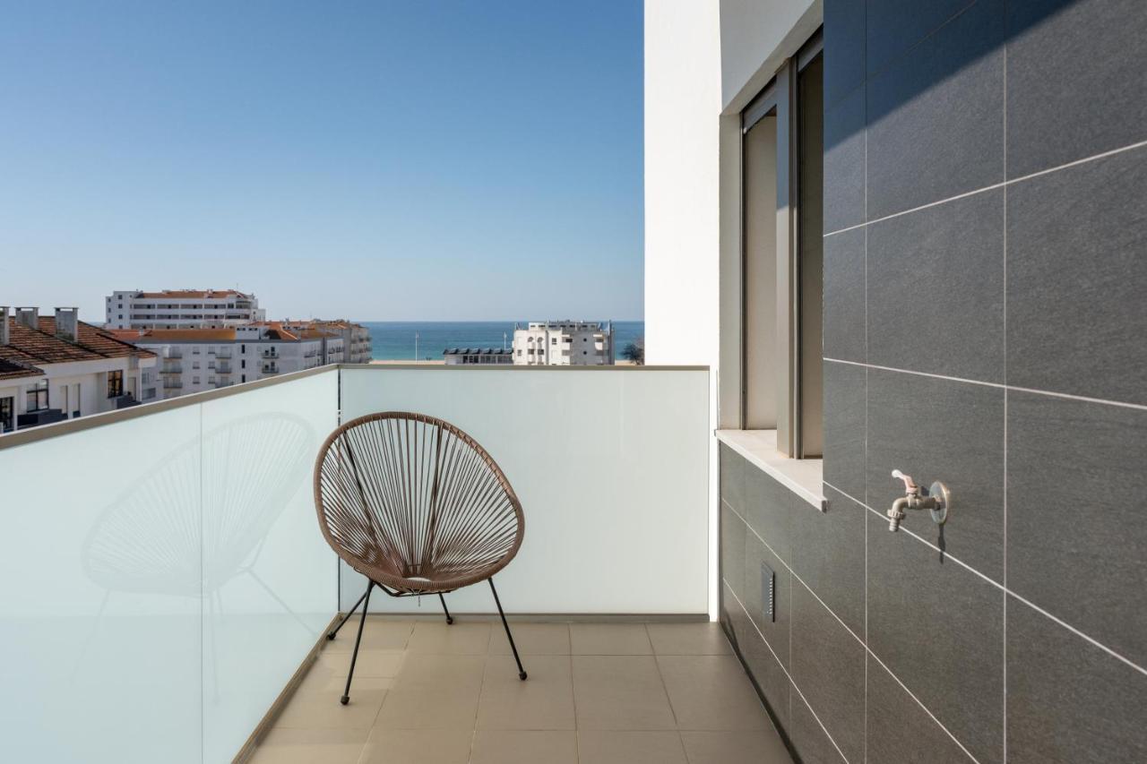 Ocean Lookout Apartment Nazare Bagian luar foto