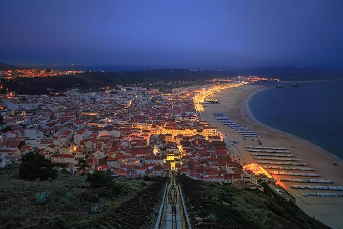 Ocean Lookout Apartment Nazare Bagian luar foto